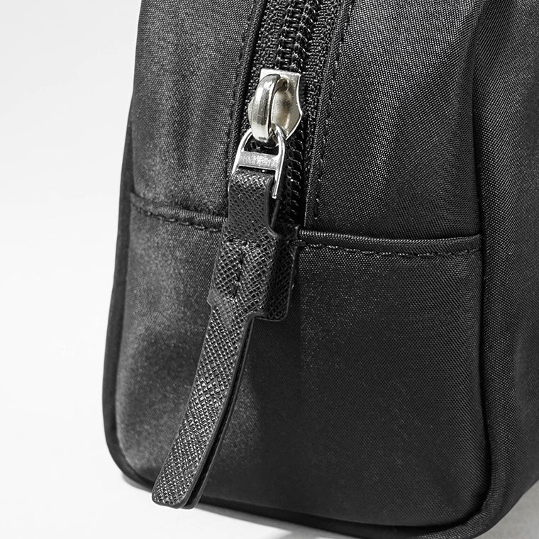 TORY BURCH レディース ポーチ VIRGINIA CURVED COSMETIC CASE 159800 BLACK ブラック 001