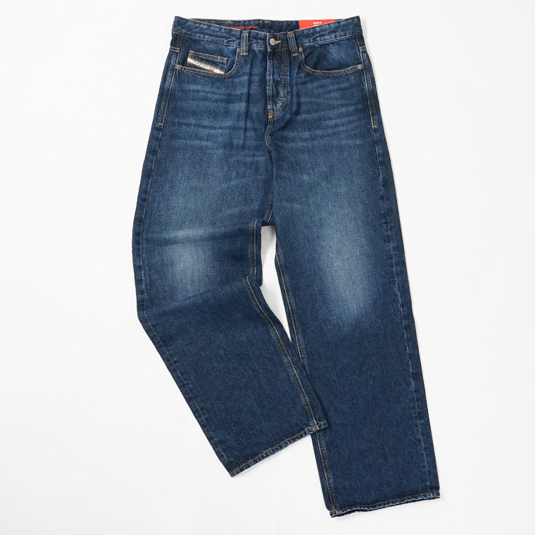 DIESEL メンズ ジーンズ 2001 D MACRO A11598 09I27 ウォッシュブルー 01