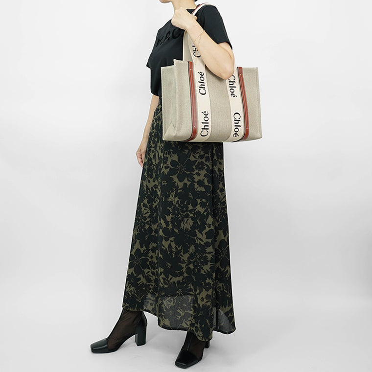 Chloe レディース トートバッグ WOODY MEDIUM TOTE CHC22AS383I26 WHITE BROWN 90U