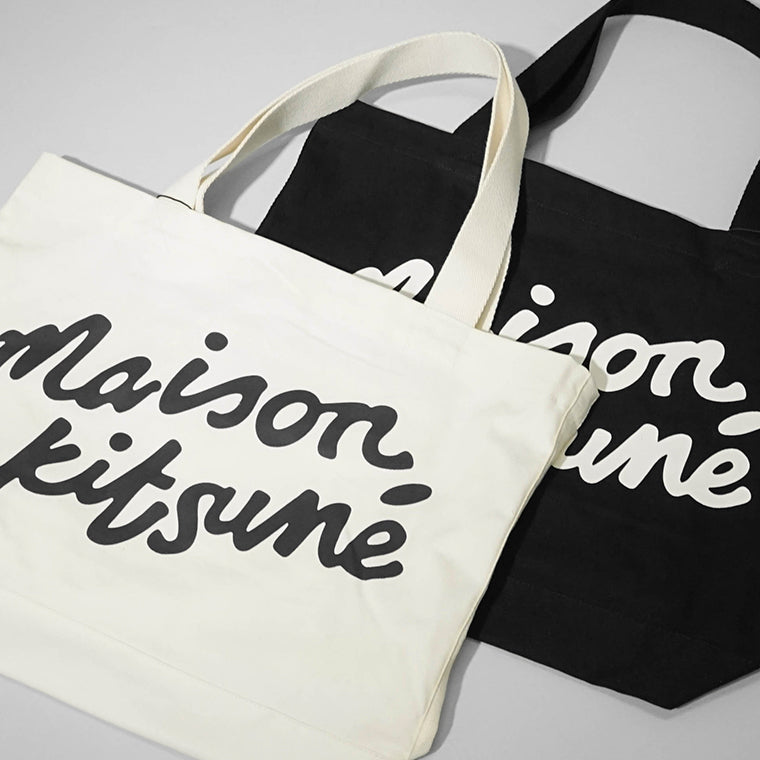 MAISON KITSUNE メンズ レディース トートバッグ HANDWRITING TOTE OW05124 WW9042 2カラー