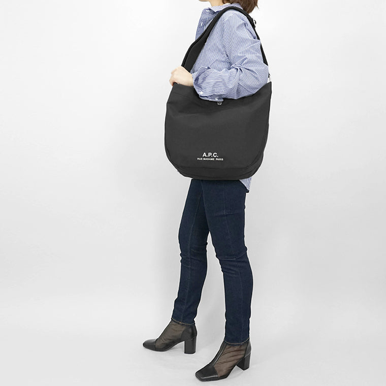 A.P.C. メンズ レディース ショルダーバッグ JOURNAL PSAKR M61939 NOIR ブラック LZZ