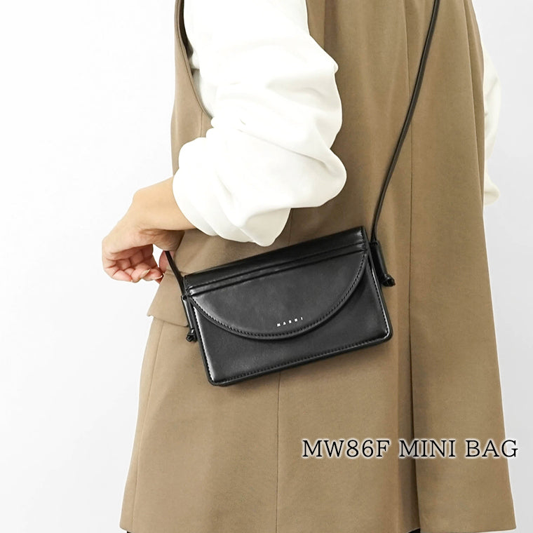 完売品！MARNI kids ショルダーバッグ ブラック 大人もOK！ 完売品！MARNI kids ショルダーバッグ ブラック 大人もOK！