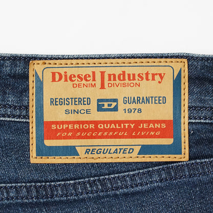 DIESEL メンズ ジーンズ 1985 LARKEE 00C06P 09L51 ウォッシュブルー 01