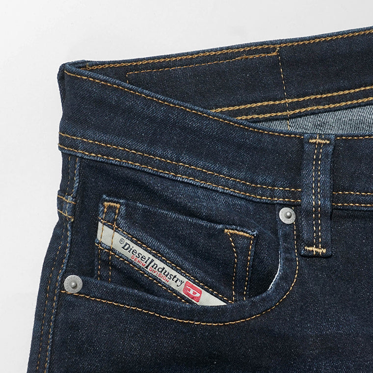 DIESEL メンズ ジーンズ 1985 LARKEE 00C06P 09Q15 ウォッシュインディゴブルー 01
