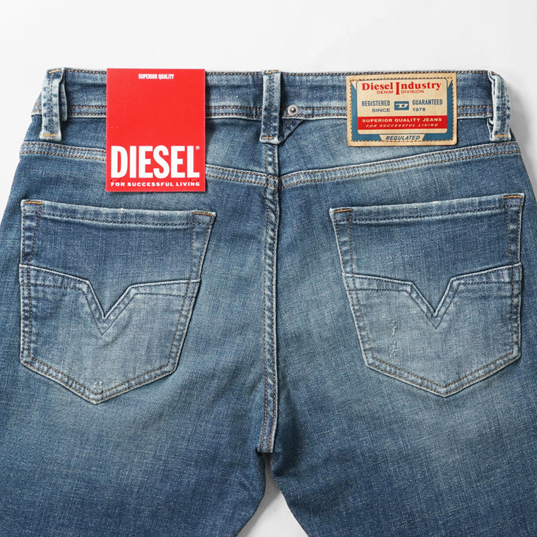 DIESEL メンズ ジーンズ 1985 LARKEE 00C06P 0ADBR ウォッシュブルー 01