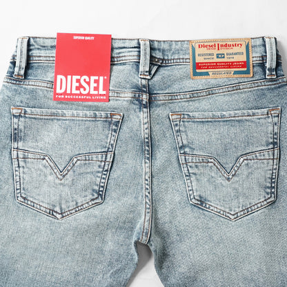 DIESEL メンズ ジーンズ 1985 LARKEE 00C06P 0DBDV ウォッシュブルー 01