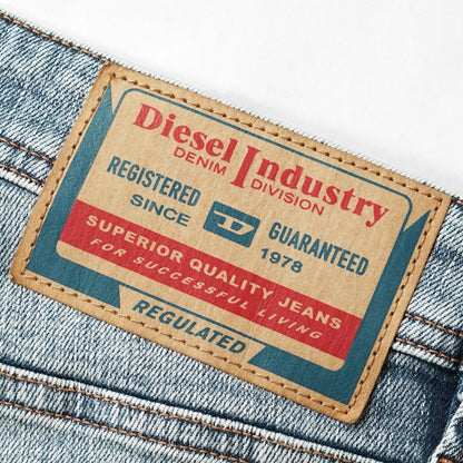 DIESEL メンズ ジーンズ 1985 LARKEE 00C06P 0DBDV ウォッシュブルー 01