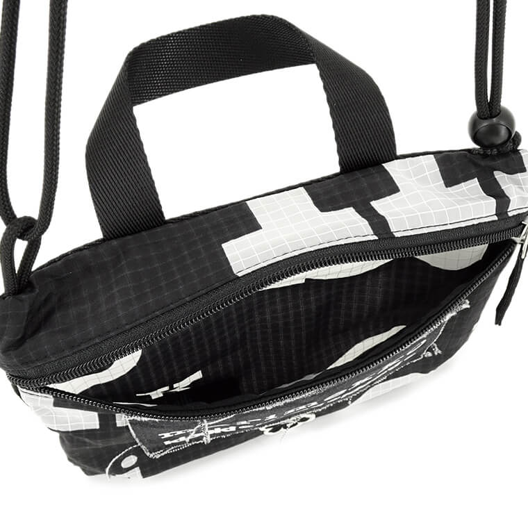marimekko レディース メンズ ショルダーバッグ FUNNY CROSS POCKET MARIMERKKI 092210 BLACK WHITE ブラック ホワイト 992