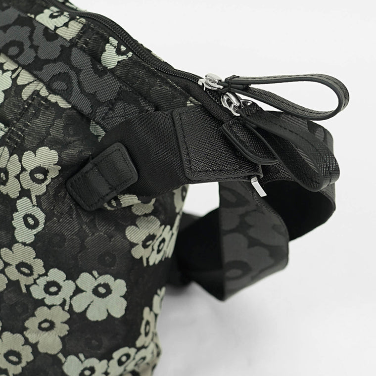 marimekko レディース メンズ ショルダーバッグ CARRY ALL UNIKKO 093320 ブラック カーキ 159