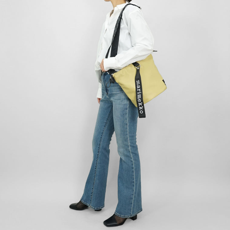 marimekko レディース メンズ ショルダーバッグ CARRY ALL SOLID 093942 イエロー 810