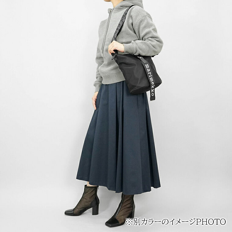 marimekko レディース メンズ ショルダーバッグ CARRY ALL PIIRTO UNIKKO 093944 ブラウン 890