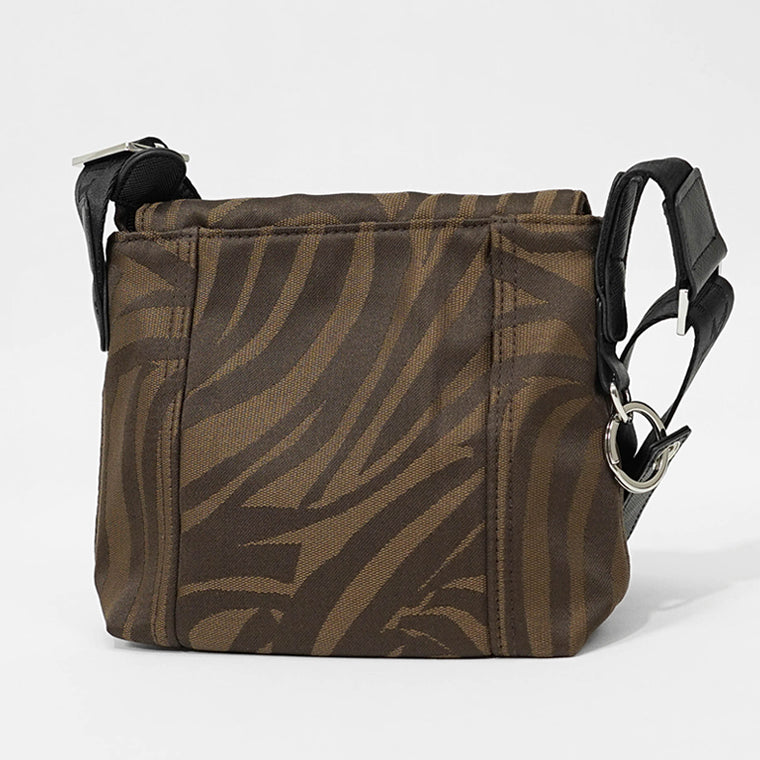 marimekko レディース メンズ ショルダーバッグ MINI MESSENGER JOKURAITA 094608 BROWN DARK BROWN ブラウン ダークブラウン 880