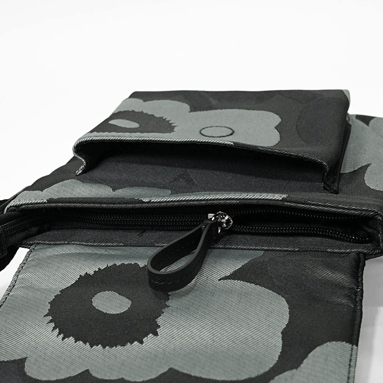 marimekko レディース メンズ ショルダーバッグ MINI MESSENGER UNIKKO 094808 グレー ダークグレー ブラック 990