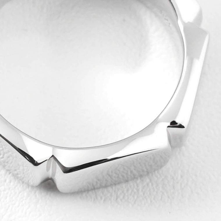TOM WOOD メンズ リング UMI BAND RING MEDIUM 101441 シルバー