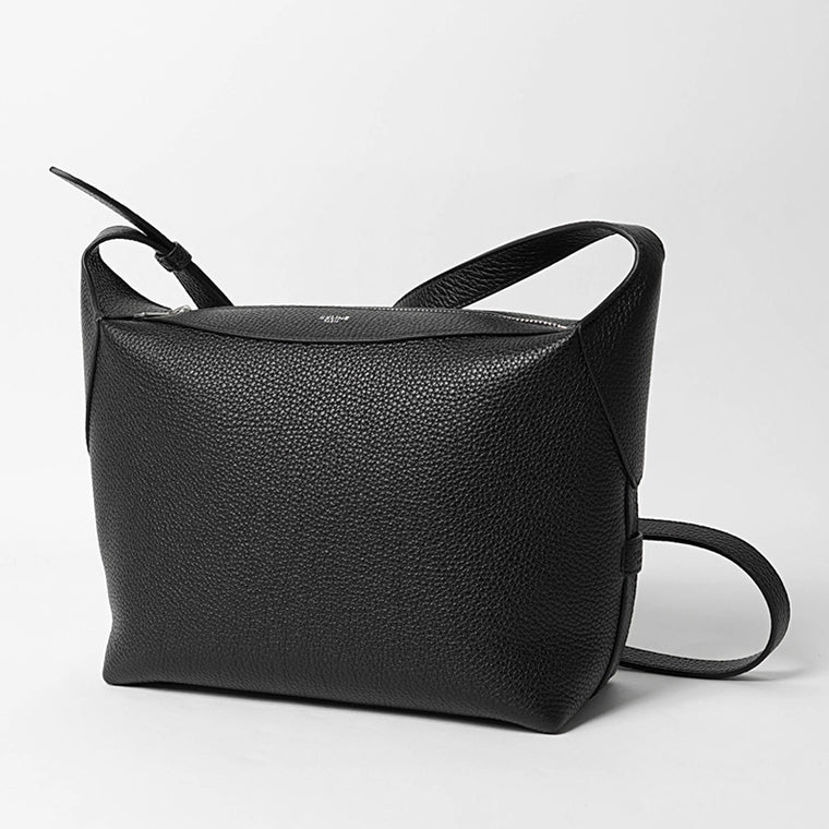 CELINE メンズ ショルダーバッグ CROSSBODY BAG HARRY 122333GT7 BLACK ブラック 38SI