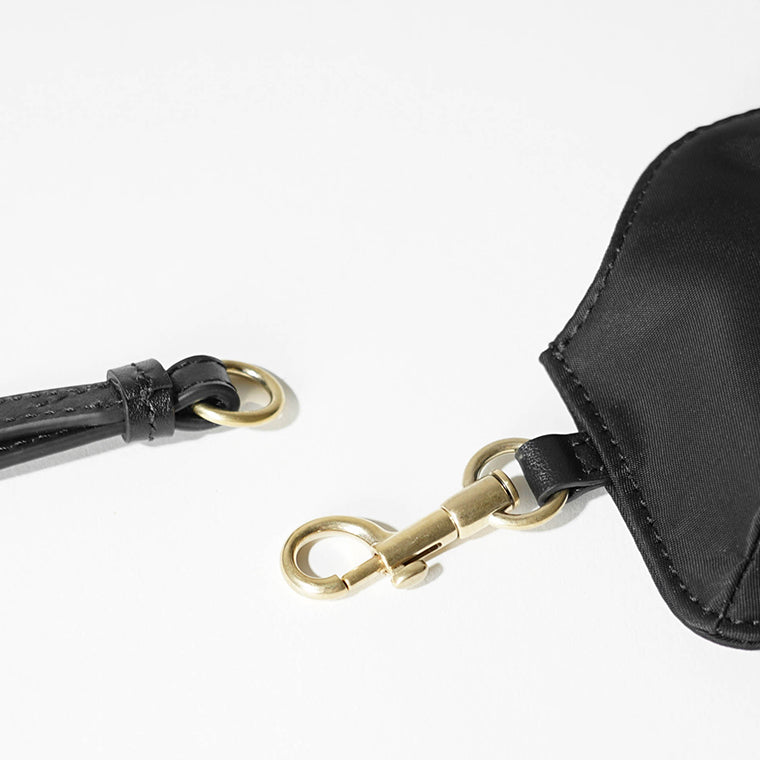 ANYA HINDMARCH レディース サングラスケース SUNGLASSES HOLDER EYES 180283 ブラック BLACK