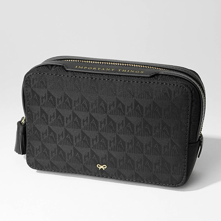 ANYA HINDMARCH レディース ポーチ LOGO IMPORTANT THINGS POUCH 180498 ブラック BLACK