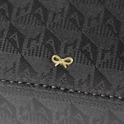 ANYA HINDMARCH レディース ポーチ LOGO IMPORTANT THINGS POUCH 180498 ブラック BLACK