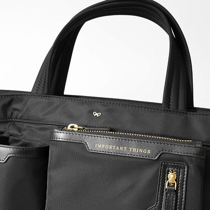 ANYA HINDMARCH レディース バッグ E W TOTE MINI MULTI POCKET 193474 ブラック BLACK