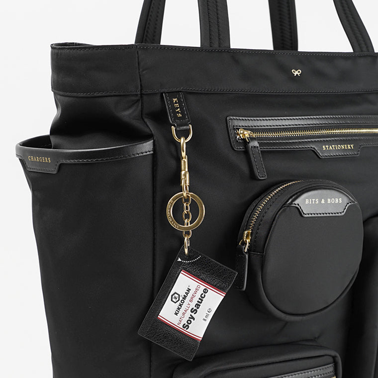 ANYA HINDMARCH レディース チャーム 197748  193757  195386  200615 4カラー