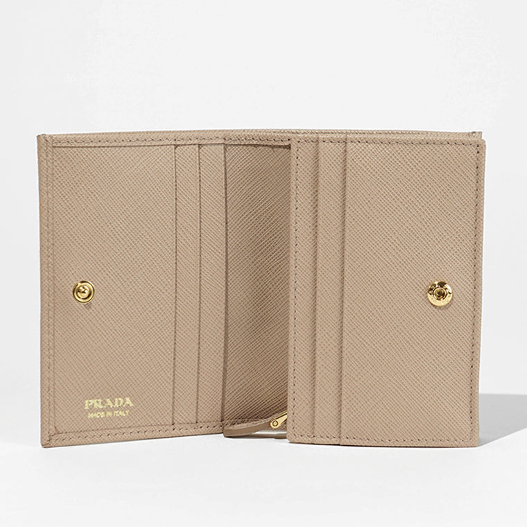 【SUMMER FINAL SALE】 PRADA レディース 2つ折り財布 SAFFIANO TRIANG 1MV021 QHH 2カラー