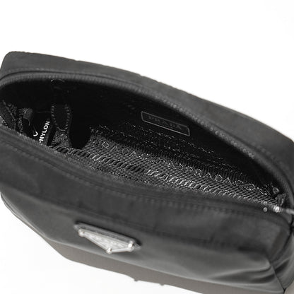 【SUMMER FINAL SALE】 PRADA レディース メンズ ポーチ VELA SMALL Re-Nylon POUCH 1NS021 R067 NERO ブラック F0002