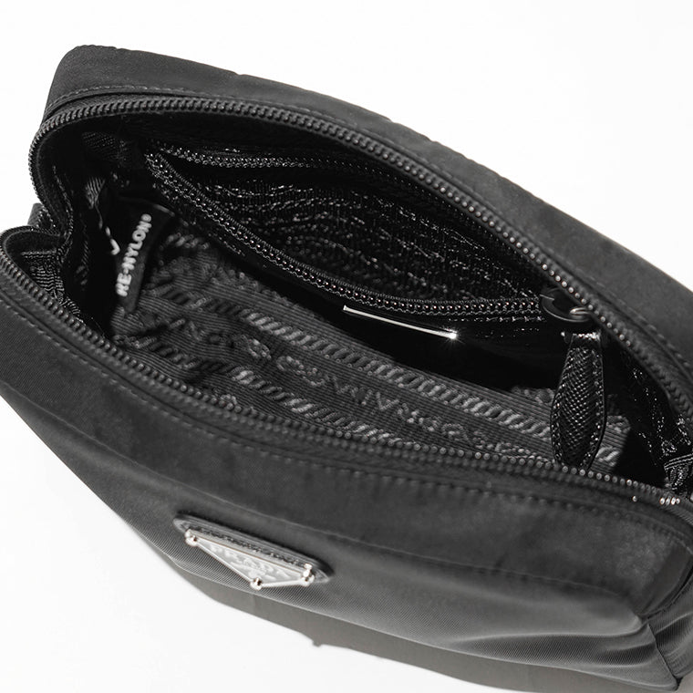 【SUMMER FINAL SALE】 PRADA レディース メンズ ポーチ VELA SMALL Re-Nylon POUCH 1NS021 R067 NERO ブラック F0002
