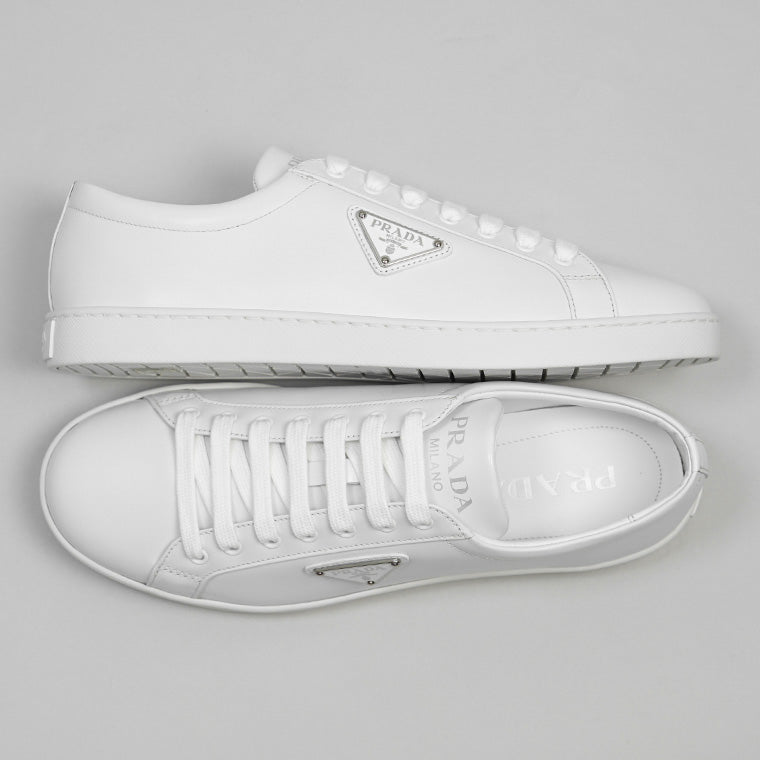 スニーカー 2EE376 3F0E F0009 プラダ PRADA メンズ スニーカー ホワイト – WORLDCLUB1989
