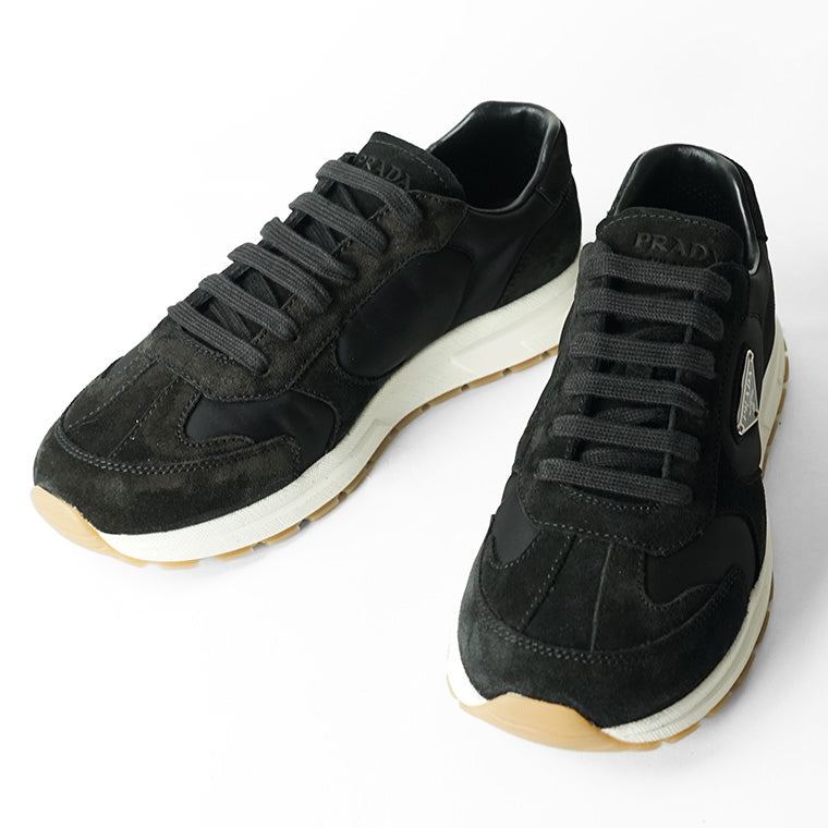 PRADA メンズ スニーカー SCAMOSCIATO NYLON 2EE455 D7R NERO 1 ブラック F0632