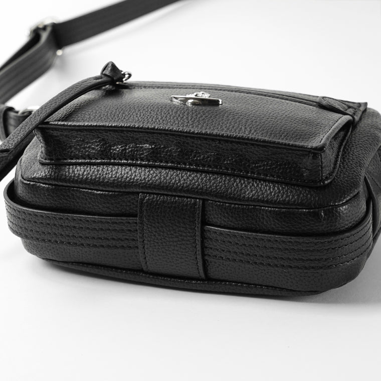 Vivienne Westwood レディース メンズ ショルダーバッグ HANNAH CROSSBODY 48030019U S000D BLACK ブラック N403