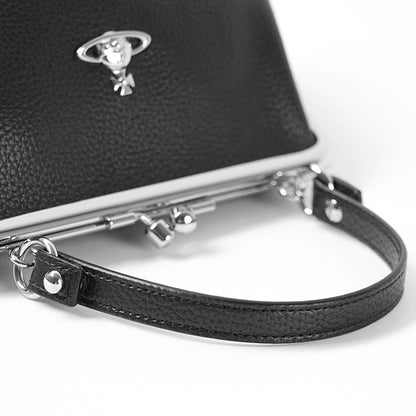 Vivienne Westwood レディース ショルダーバッグ GRANNY FRAME PURSE 4B010007W S000D BLACK ブラック N403