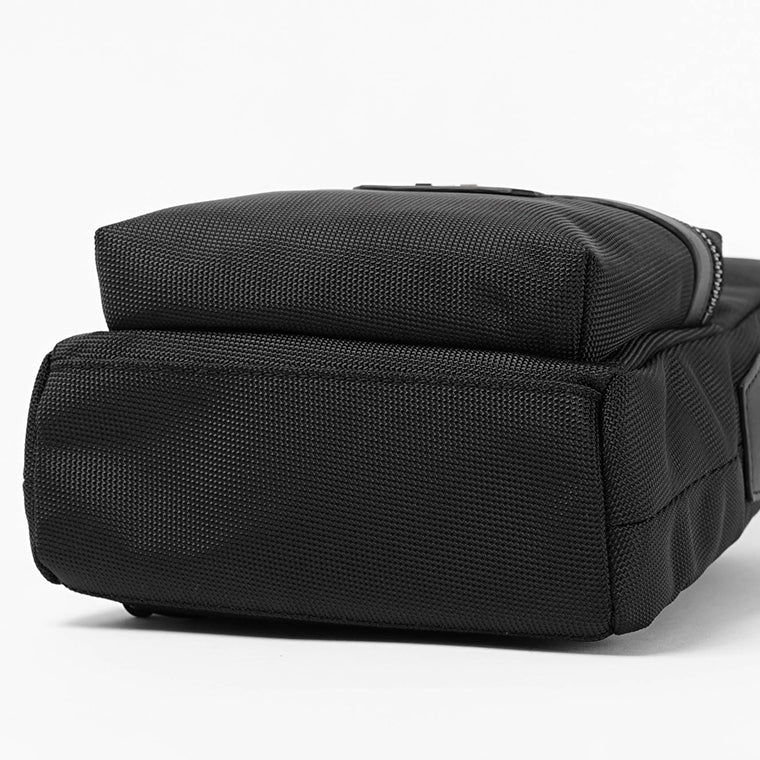 【美品】HUGO BOSS　ヒューゴボス　ビジネスバッグ　シボ皮　ブラック HUGO BOSS（ヒューゴ・ボス） メンズ ブリーフバッグ シボレザー 3way
