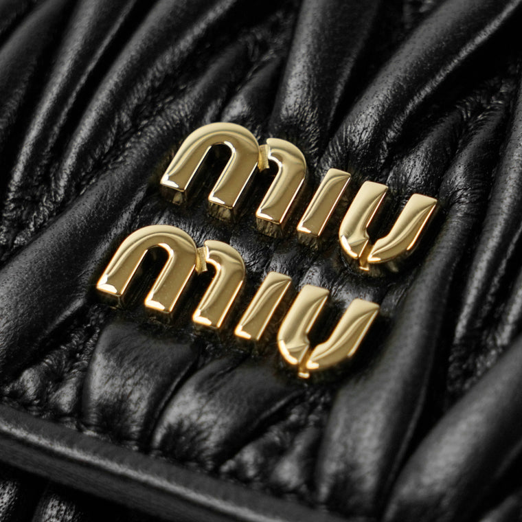 MIU MIU レディース 3つ折り財布 MATELASSE' MIU 5MH033 AFPP 2カラー