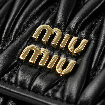 MIU MIU レディース 3つ折り財布 MATELASSE' MIU 5MH033 AFPP 2カラー