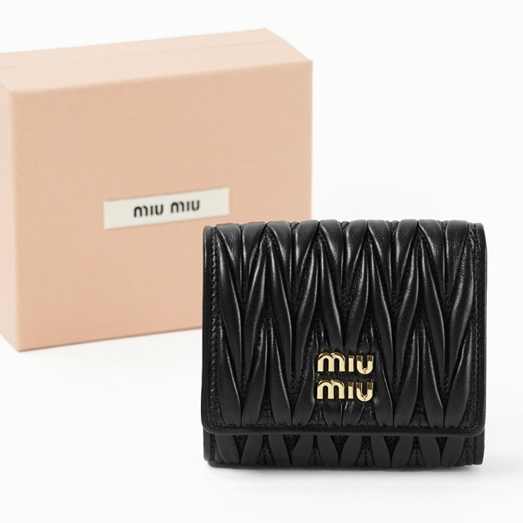 MIU MIU レディース 3つ折り財布 MATELASSE' MIU 5MH033 AFPP 2カラー