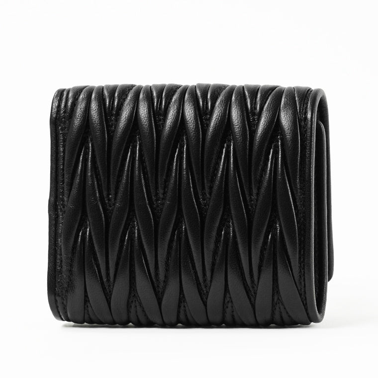 MIU MIU レディース 3つ折り財布 MATELASSE' MIU 5MH033 AFPP 2カラー