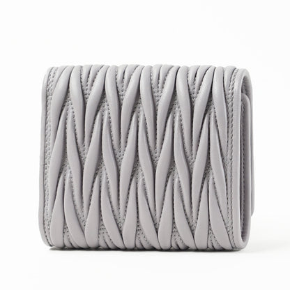 MIU MIU レディース 3つ折り財布 MATELASSE' MIU 5MH033 AFPP 2カラー