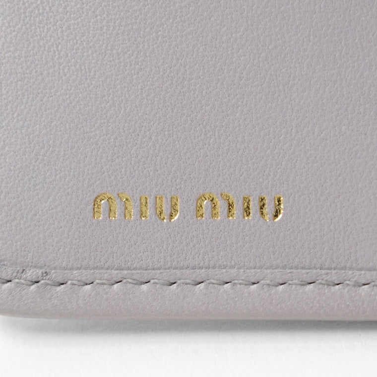 MIU MIU レディース 2つ折り財布 MATELASSE' MIU 5MV204 AFPP 2カラー