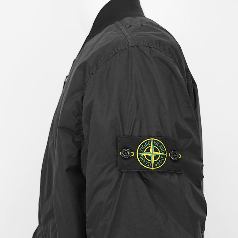 STONE ISLAND メンズ ブルゾン GARMENT DYED CRINKLE REPS R NY WITH PRIMALOFT TC 811540923 ブラック V0029