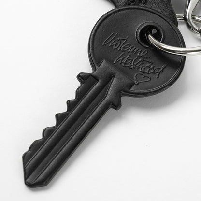 Vivienne Westwood レディース メンズ キーリング KEY AND HEART KEYRING 8203012HU L00AT BLACK ブラック N401
