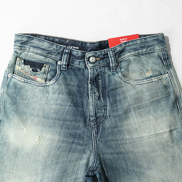 DIESEL メンズ ジーンズ 2001 D MACRO A12821 09N60 ウォッシュブルー 01