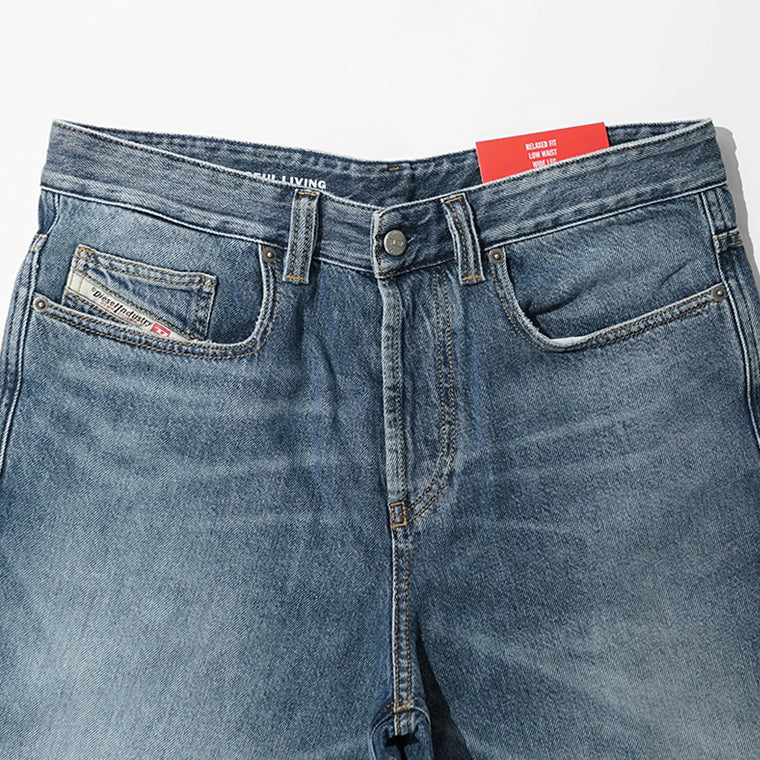 DIESEL メンズ ジーンズ 2001 D MACRO A12821 09P61 ウォッシュブルー 01