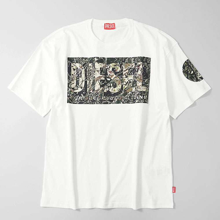 洗練されたデザイン　DIESEL BOXT-R22 A17613 XXL Men's T-shirt with large gabardine patch logo | Black | Diesel