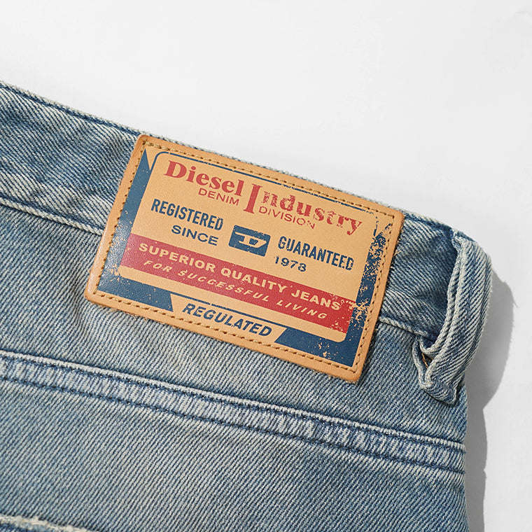 DIESEL メンズ ジーンズ 2024 D MACS A18974 09N30 ウォッシュブルー 01