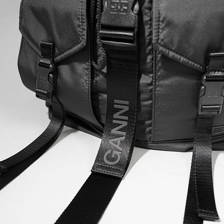 GANNI レディース メンズ バックパック RECYCLED TECH BACKPACK A4755 5829 BLACK ブラック 099