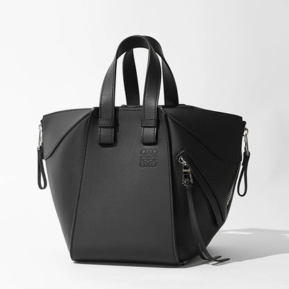 【SUMMER FINAL SALE】 LOEWE レディース ショルダーバッグ HAMMOCK COMPACT BAG A538H13X23 A538H13X10 2カラー