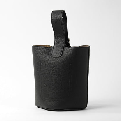 【SUMMER FINAL SALE】 LOEWE レディース ショルダーバッグ PEBBLE BUCKET BAG MINI AANBBBMX31 2カラー
