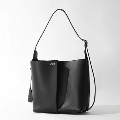 【SUMMER FINAL SALE】 LOEWE レディース ショルダーバッグ BILBAO BUCKET MEDIUM AWRAWRPX01 BLACK ブラック 1100