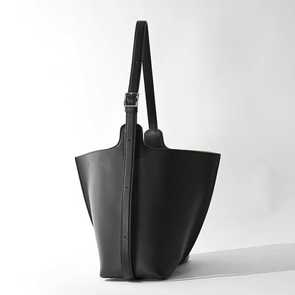 【SUMMER FINAL SALE】 LOEWE レディース ショルダーバッグ BILBAO BUCKET MEDIUM AWRAWRPX01 BLACK ブラック 1100