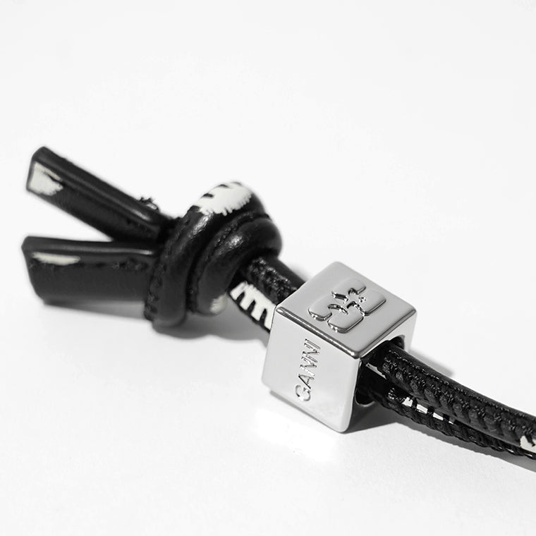 GANNI レディース ミラーチャーム B3010036 BLACK ブラック 099